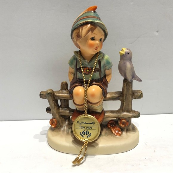 HUMMEL WAYSIDE HARMONY 60TH ANNIVERSARY 111/1 5" FIG 1939-1999 BOY FENCE & BIRD